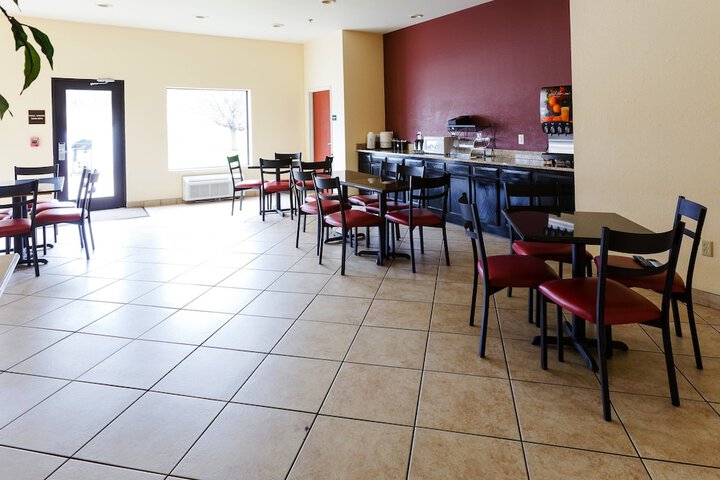 Red Roof Inn PLUS+ Danville KY