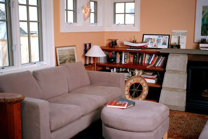 Room 22 of 48
