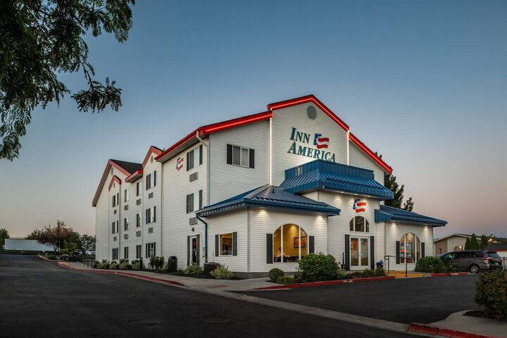Hotel 10 of 52