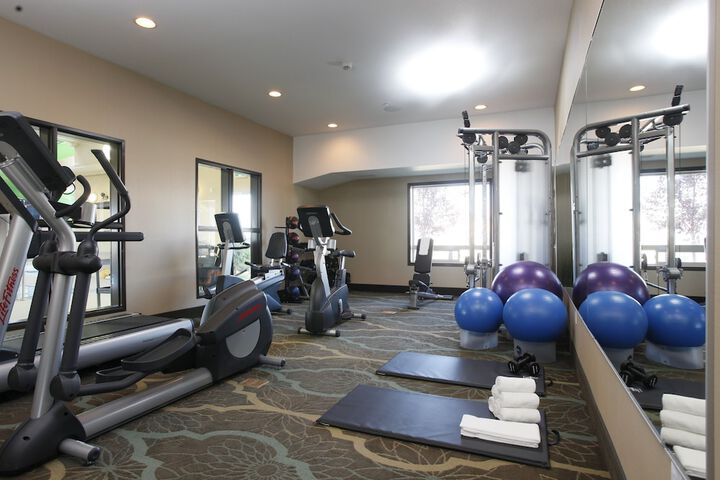 Holiday Inn Express Fort St. John by IHG