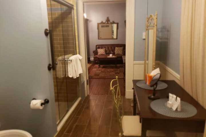 Vandiver Inn
