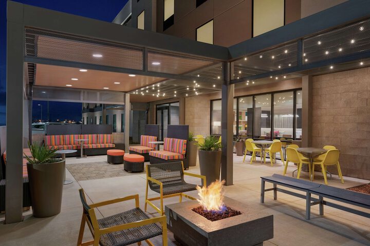 Terrace/Patio 47 of 48