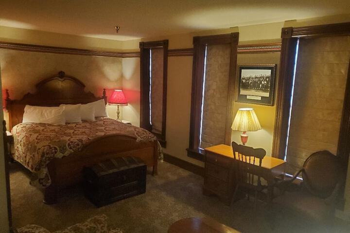 Room 37 of 56