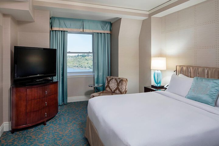 Delta Hotels by Marriott Bessborough