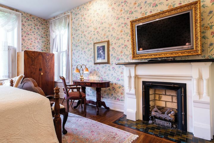 Room 55 of 67