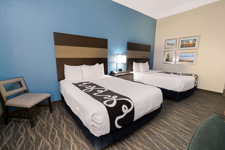 Room 40 of 46