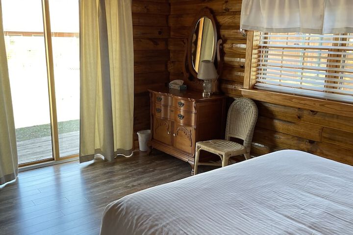 Room 71 of 105