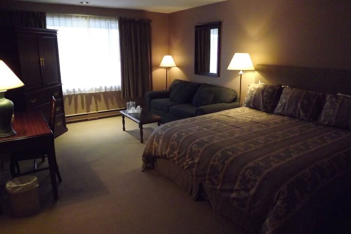 Pacific Inn