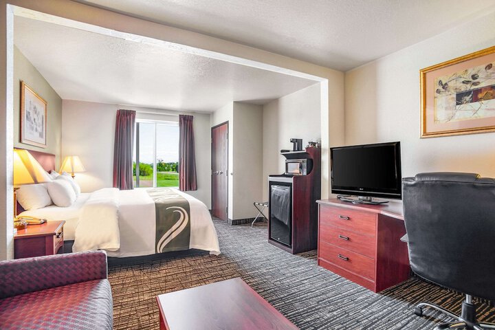Room 32 of 45