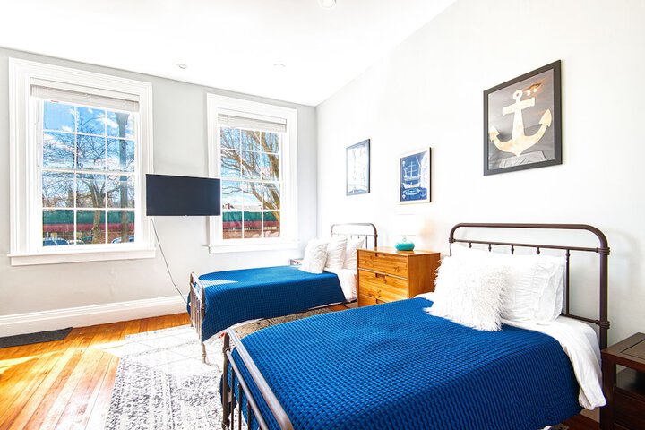 Room 21 of 50