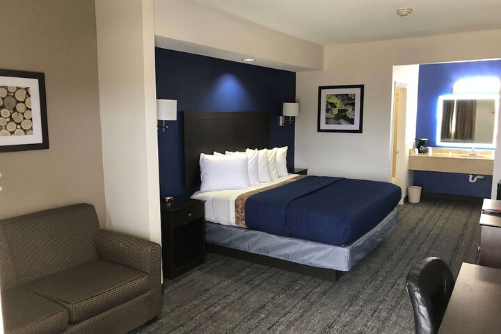 Room 29 of 35