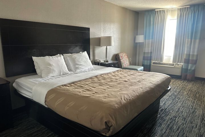 Quality Inn Calhoun North I-75