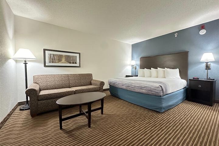 AmericInn by Wyndham Menominee