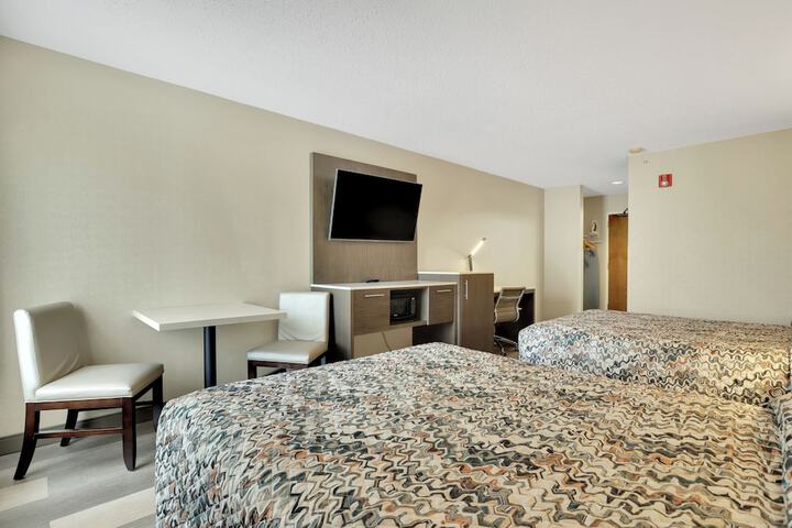 Room 18 of 21