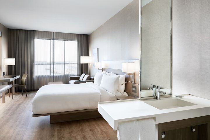 AC Hotel Portland Downtown / Waterfront ME