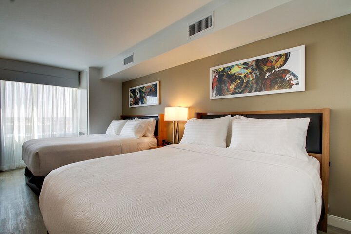 Holiday Inn & Suites Peoria at Grand Prairie by IHG