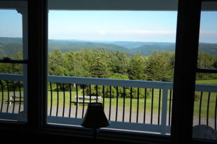 Whitcomb Summit Retreat