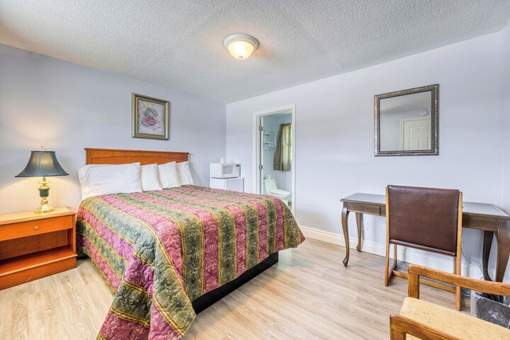 Room 30 of 72