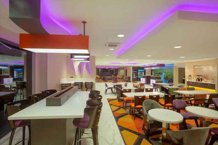 Hotel Interior 17 of 67