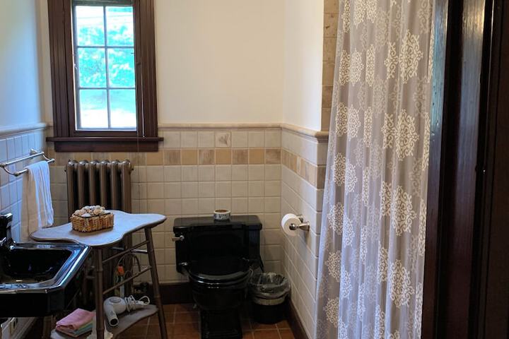 Room 22 of 70
