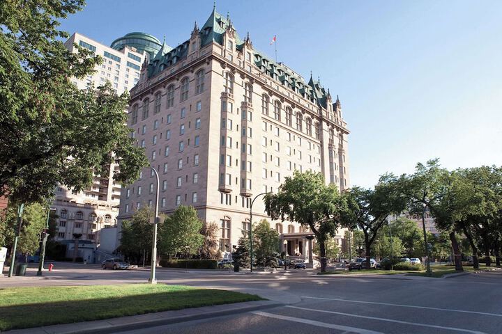Hotel 4 of 68