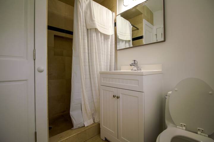 Room 43 of 51