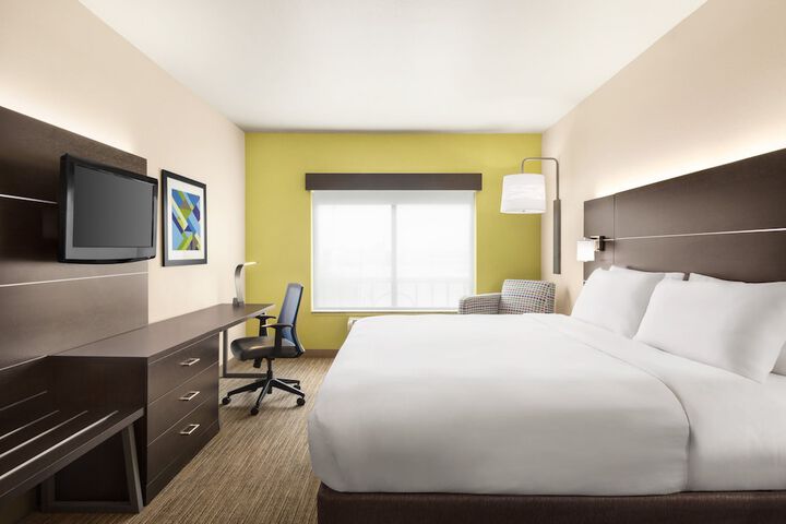 Room 34 of 58