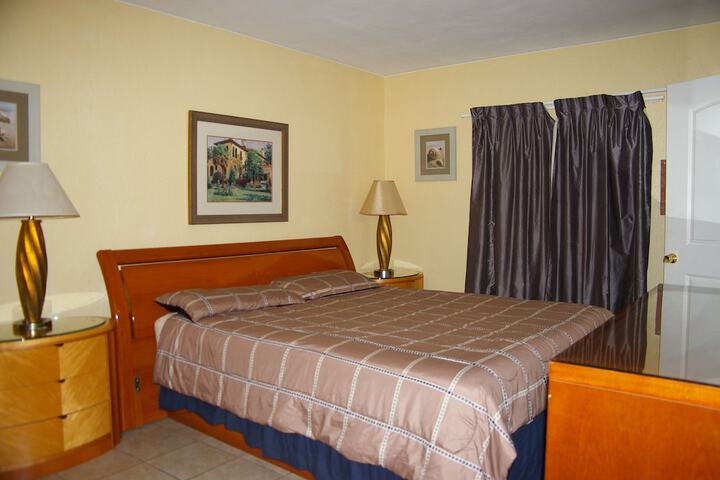 Room 14 of 25