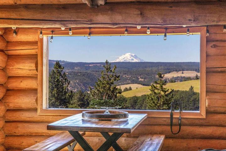 Rowland Log Cabin