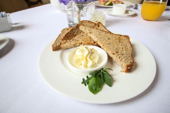 Breakfast/Coffee Service 155 of 221
