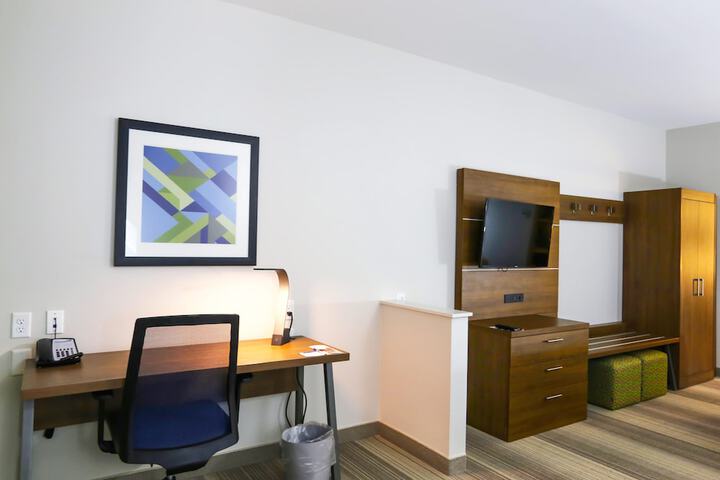 Room 19 of 72
