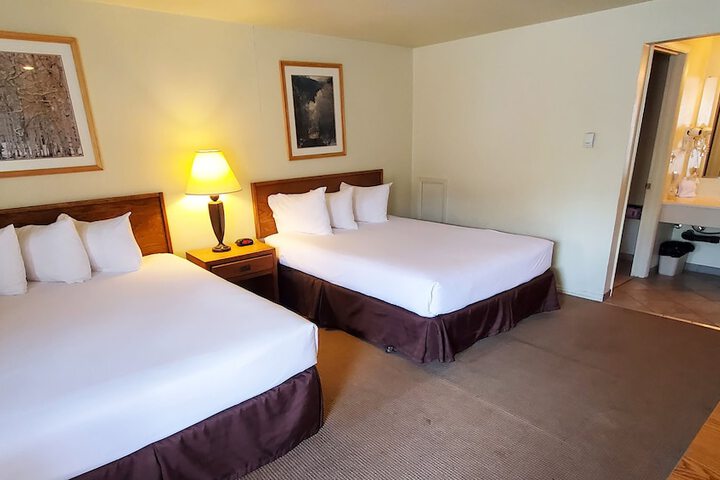 Magnuson Hotel Ely