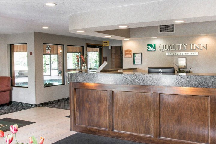 Quality Inn Hudsonville South