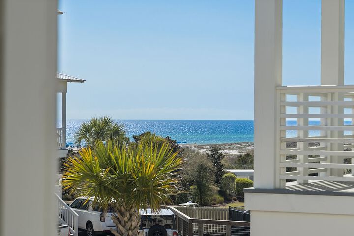 Prominence on 30A by Panhandle Getaways