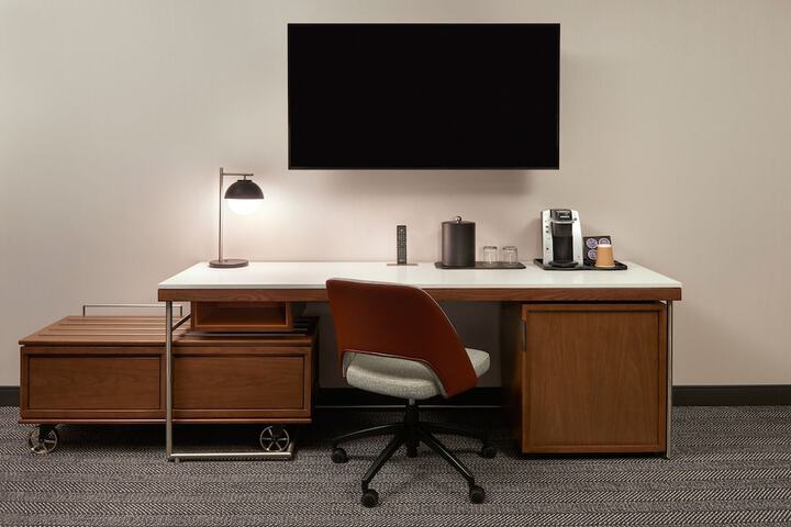 Room 16 of 31