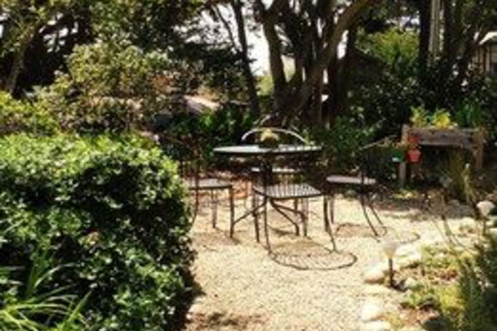Edgemere Cottages