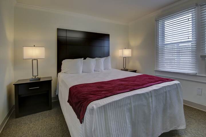 Room 29 of 65