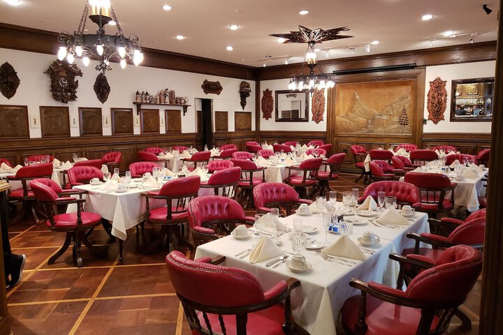 Lowell Inn