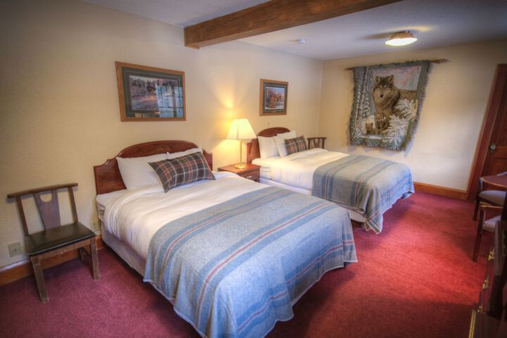 Room 43 of 229