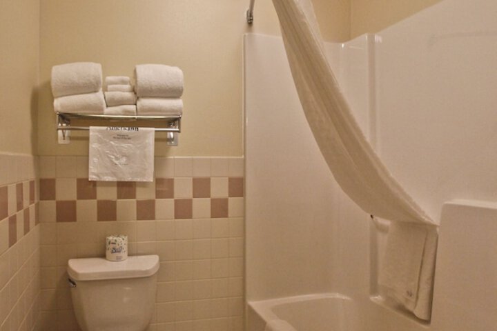 AmericInn by Wyndham Havre