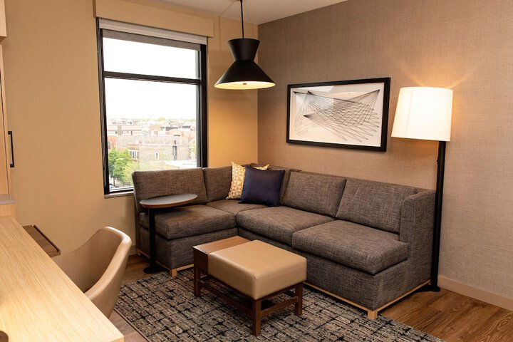 Room 18 of 42
