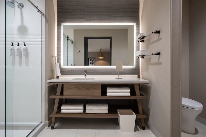 Delta Hotels by Marriott Wichita Falls Convention Center