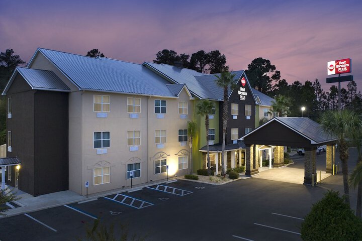 Hotel 3 of 41