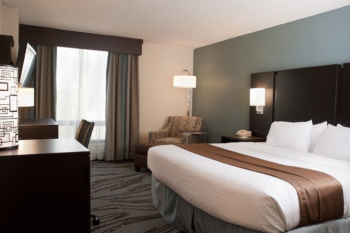 Holiday Inn Rock Island by IHG