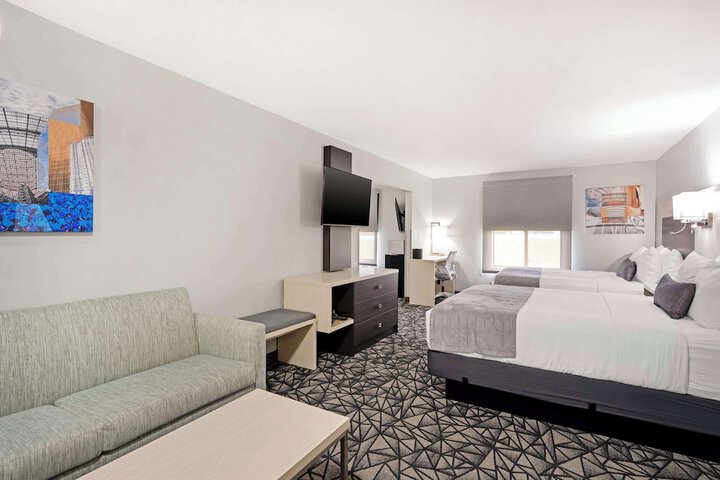 Room 21 of 27
