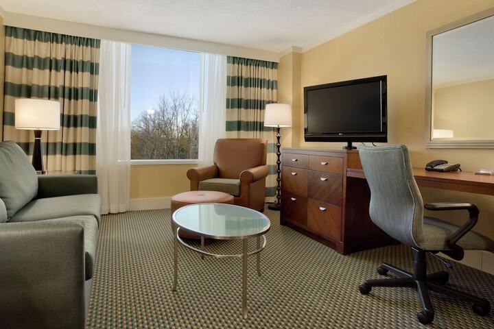 DoubleTree by Hilton Stamford