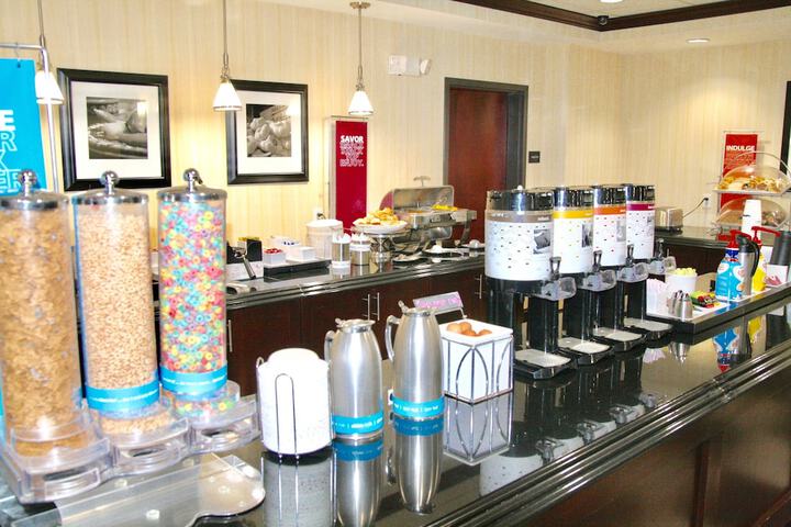 Breakfast/Coffee Service 54 of 63