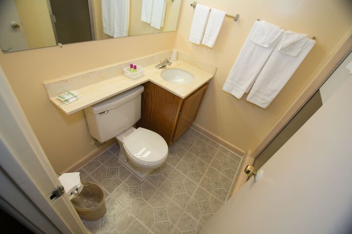 Room 65 of 86