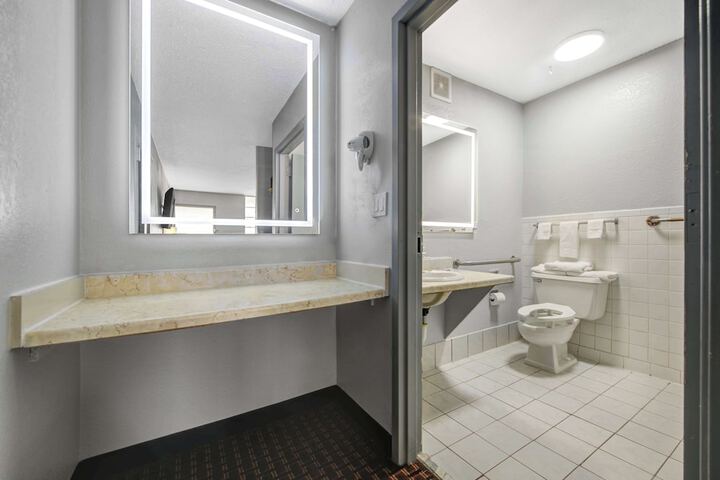 Motel 6 Chickasha Ok