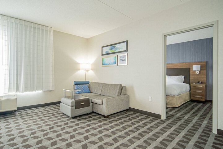 Room 47 of 71